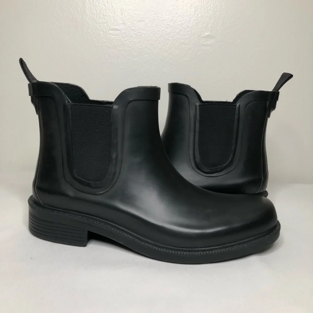 Madewell The Chelsea Rain Boots Matte Black Rubber Ankle Womens Size 6 E2292